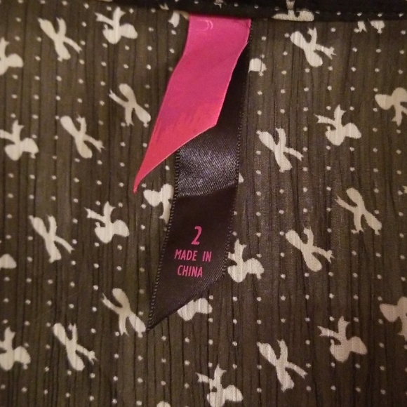 Plus Size bow shirt from Pure Engery size 2! - Picture 5 of 5